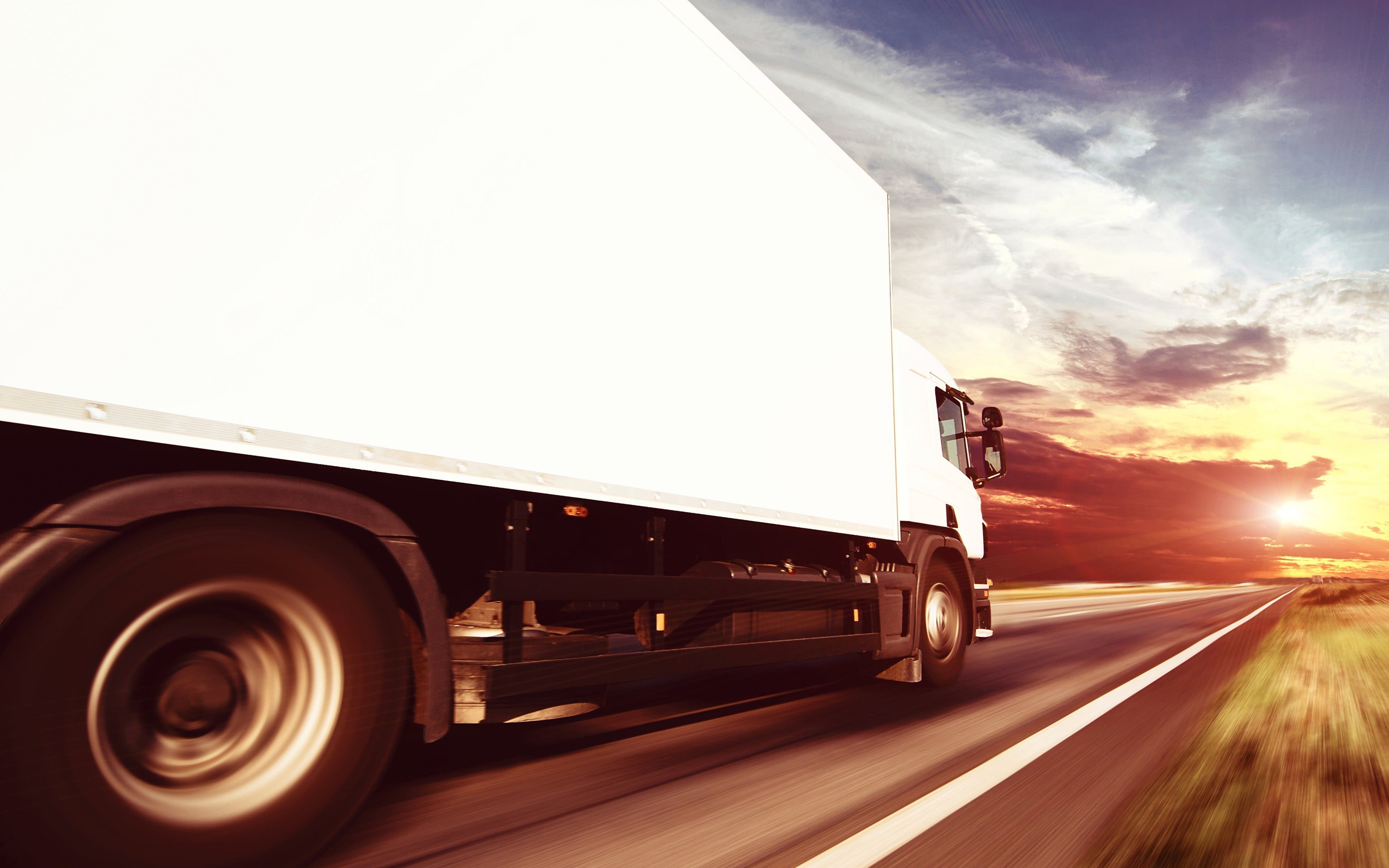 Фургоны для грузовых автомобилей